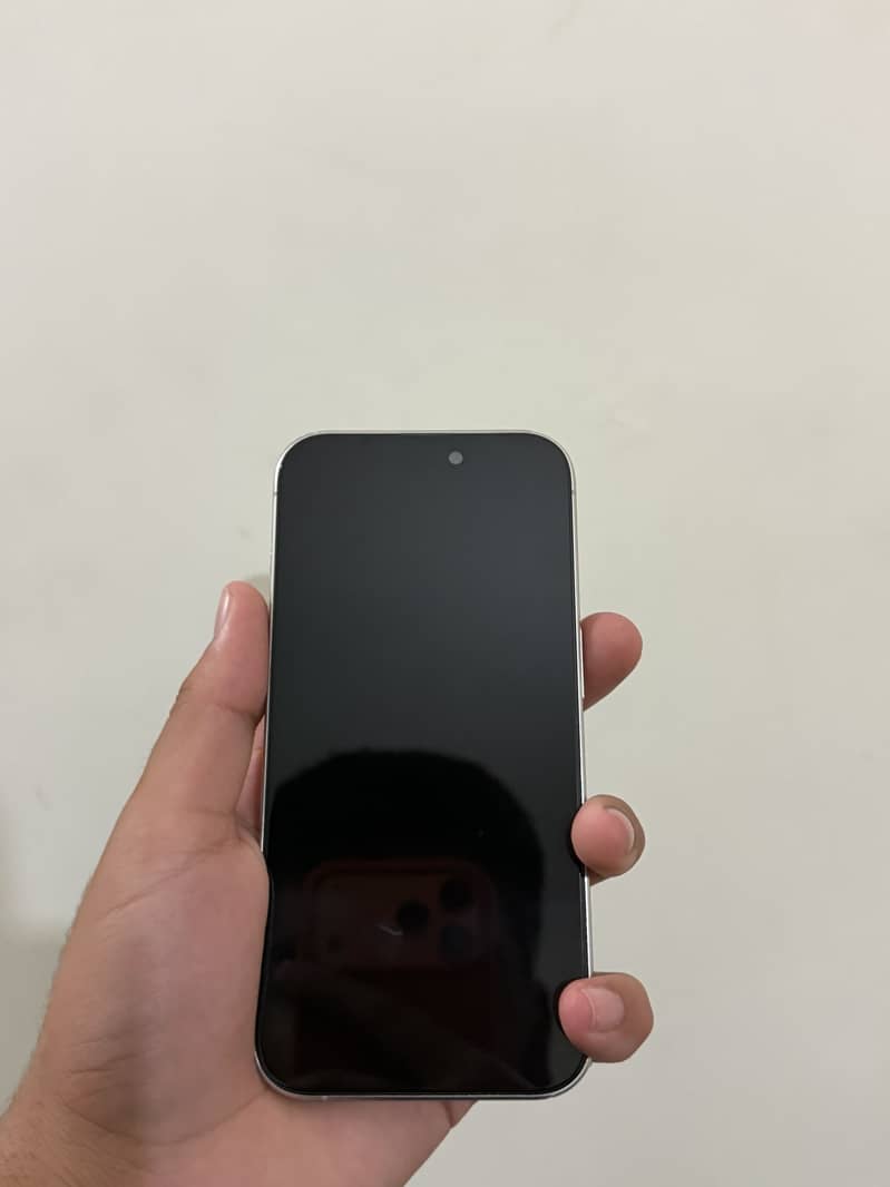 Apple iPhone 15 Pro 5