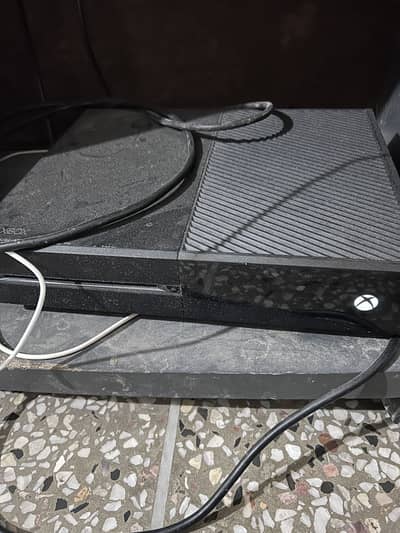 Xbox one 1 tb with games