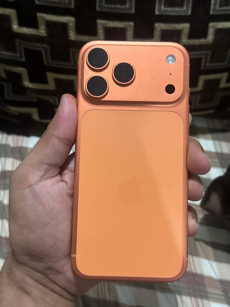 Apple iPhone 17 Pro Max 0