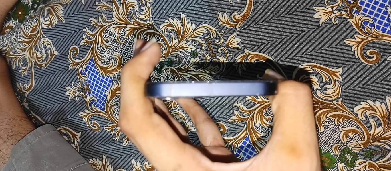 Apple iPhone 12 2