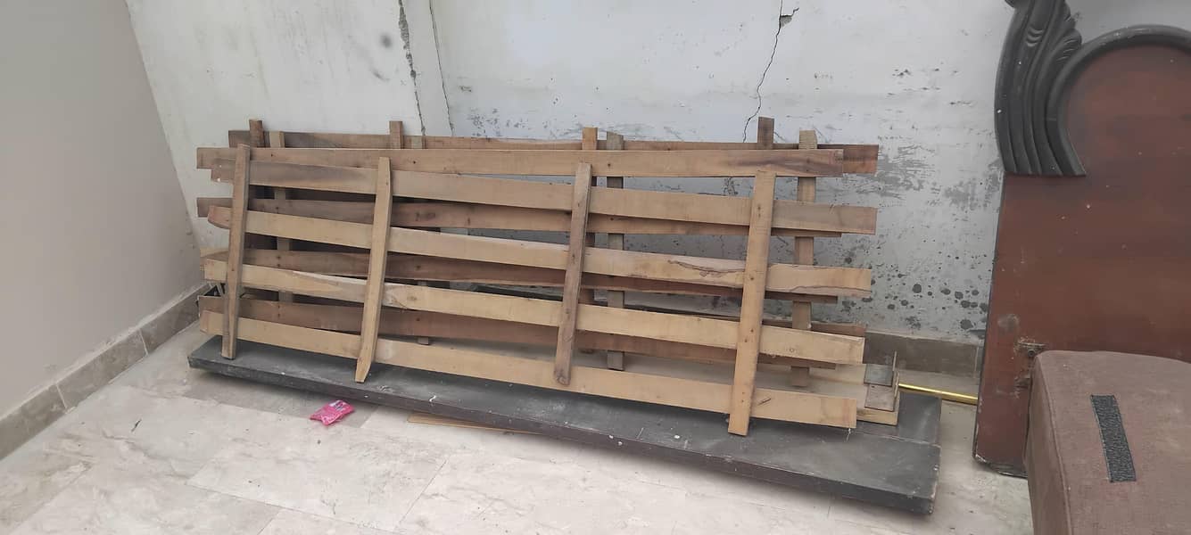 king Size Bed 4