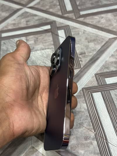 Apple iPhone 14 Pro