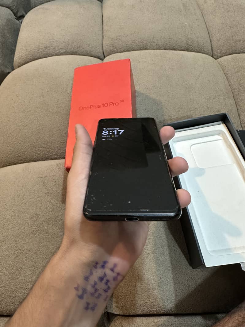One Plus 10 Pro 3