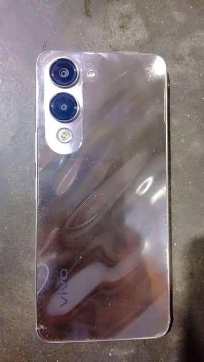 Vivo Y04