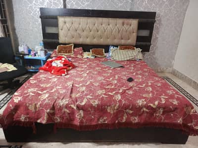 bed with spring mattress for sale