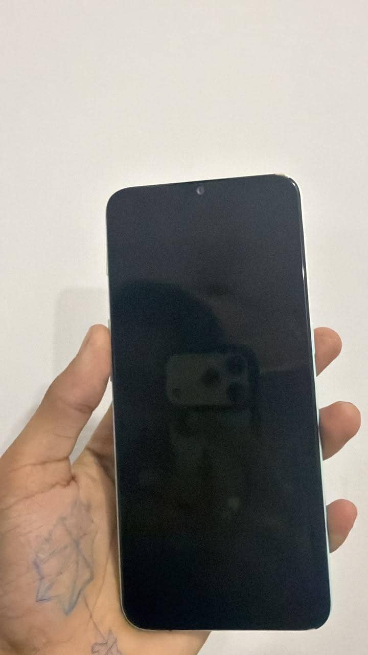 Oppo A31 1