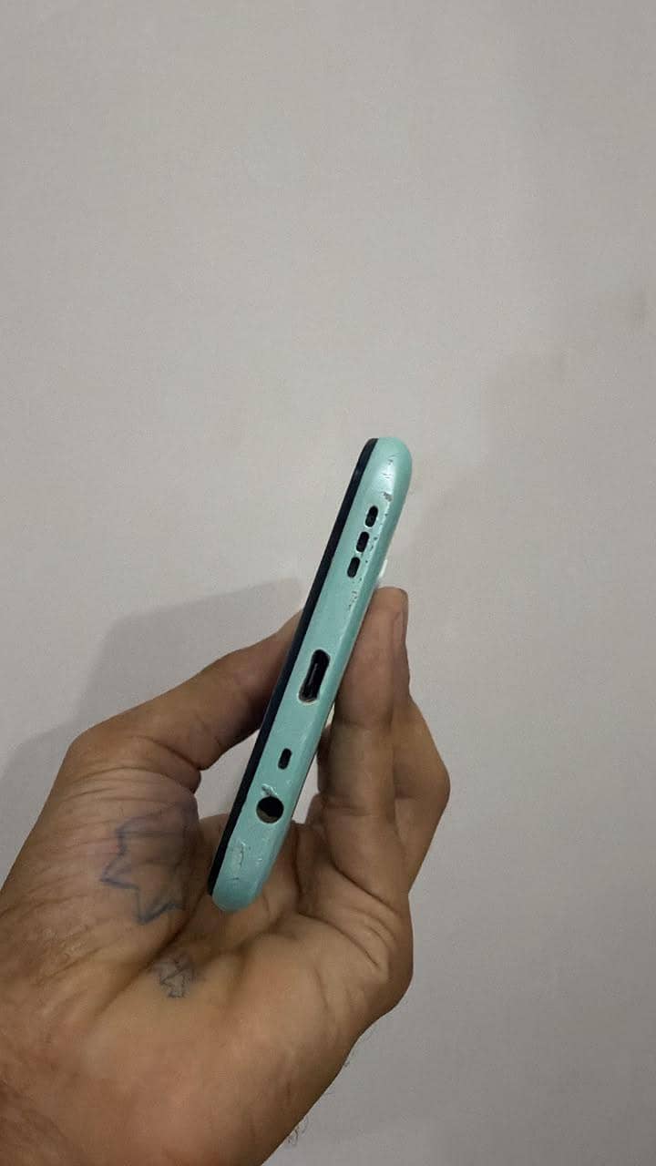 Oppo A31 4