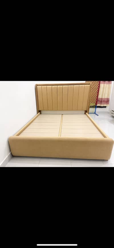 King size bed (poshish)