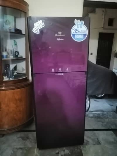 dawlance medium size refrigerator