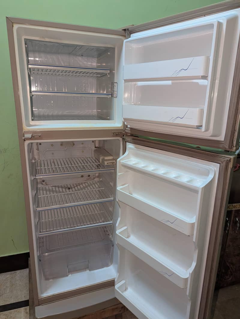 Dawlance Fridge 3