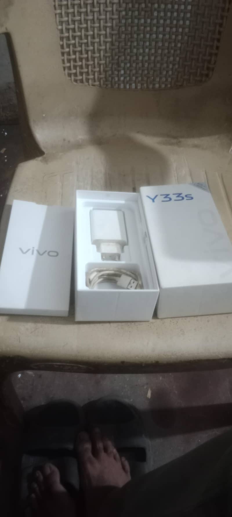 y33s complete box 6