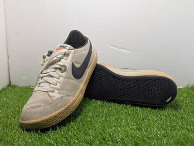 Nike Air Preloved