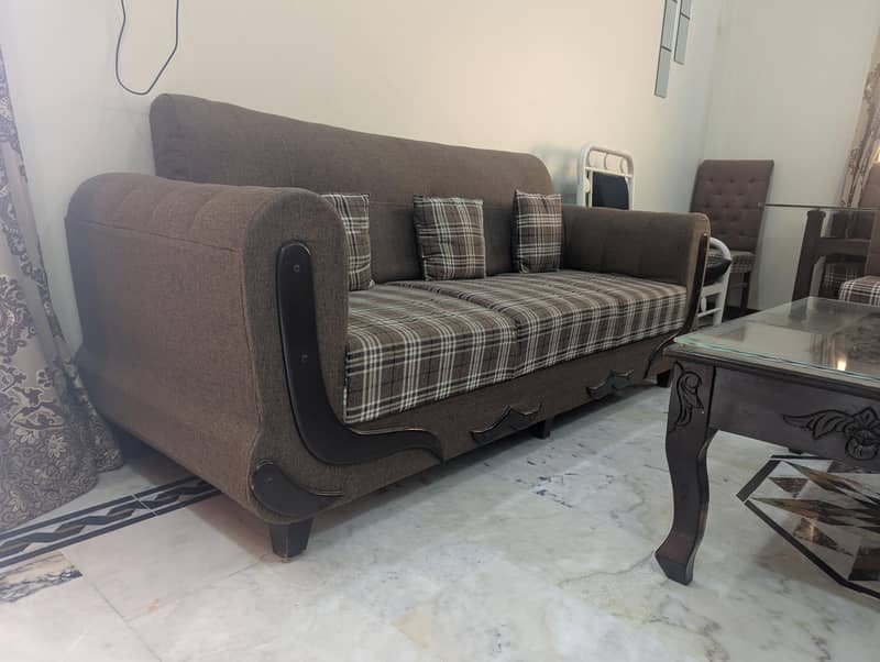7 seater sofa set only 2
