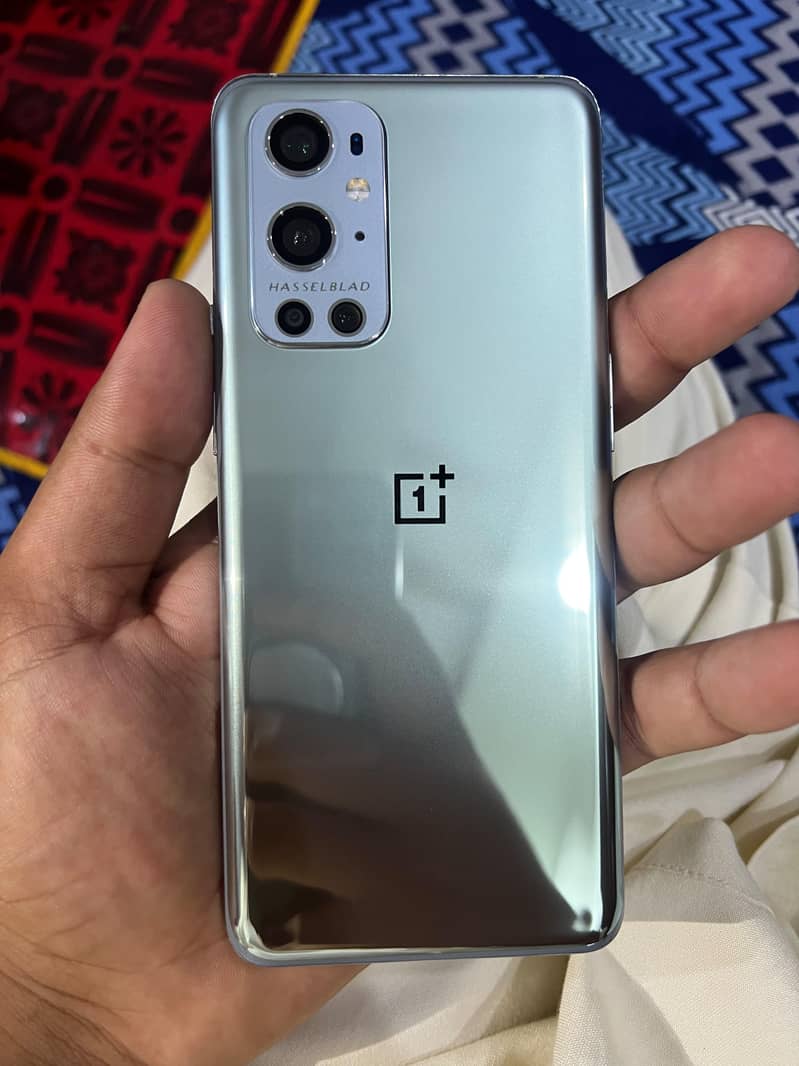 One Plus 9 Pro 0