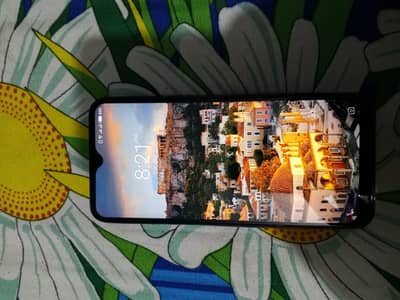 Infinix Hot 8 Lite