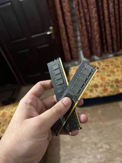Kingston - 16 GB RAM Sticks (3200 MHz)