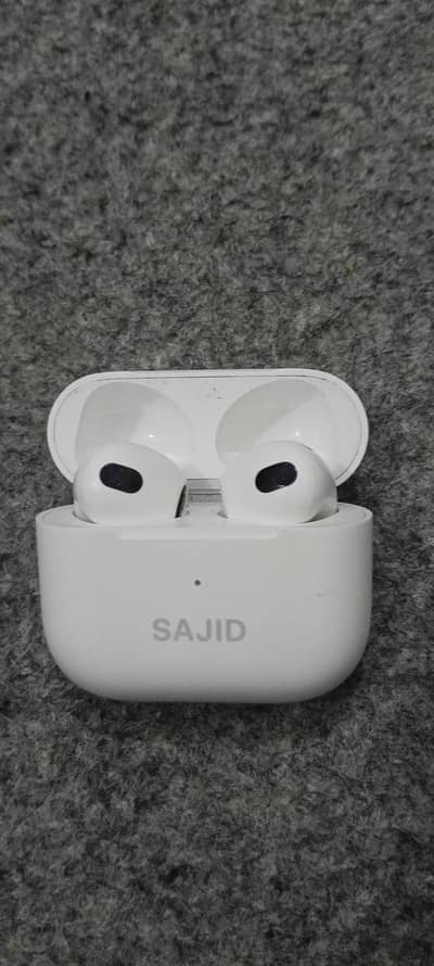 Apple AirPods – Customized with “SAJID” Name
