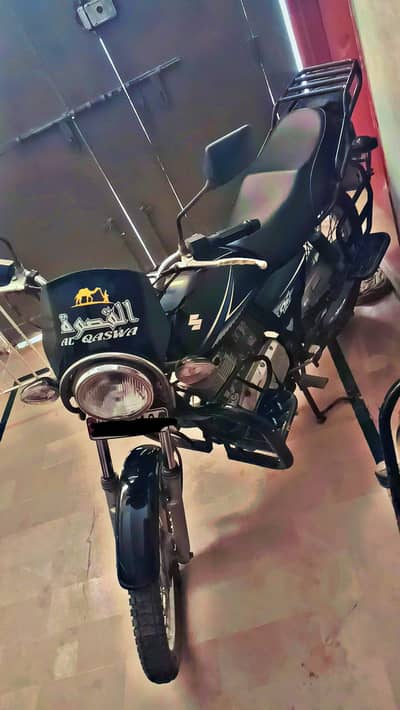 he'd SI lander thori awaz hai baki bike ok hai