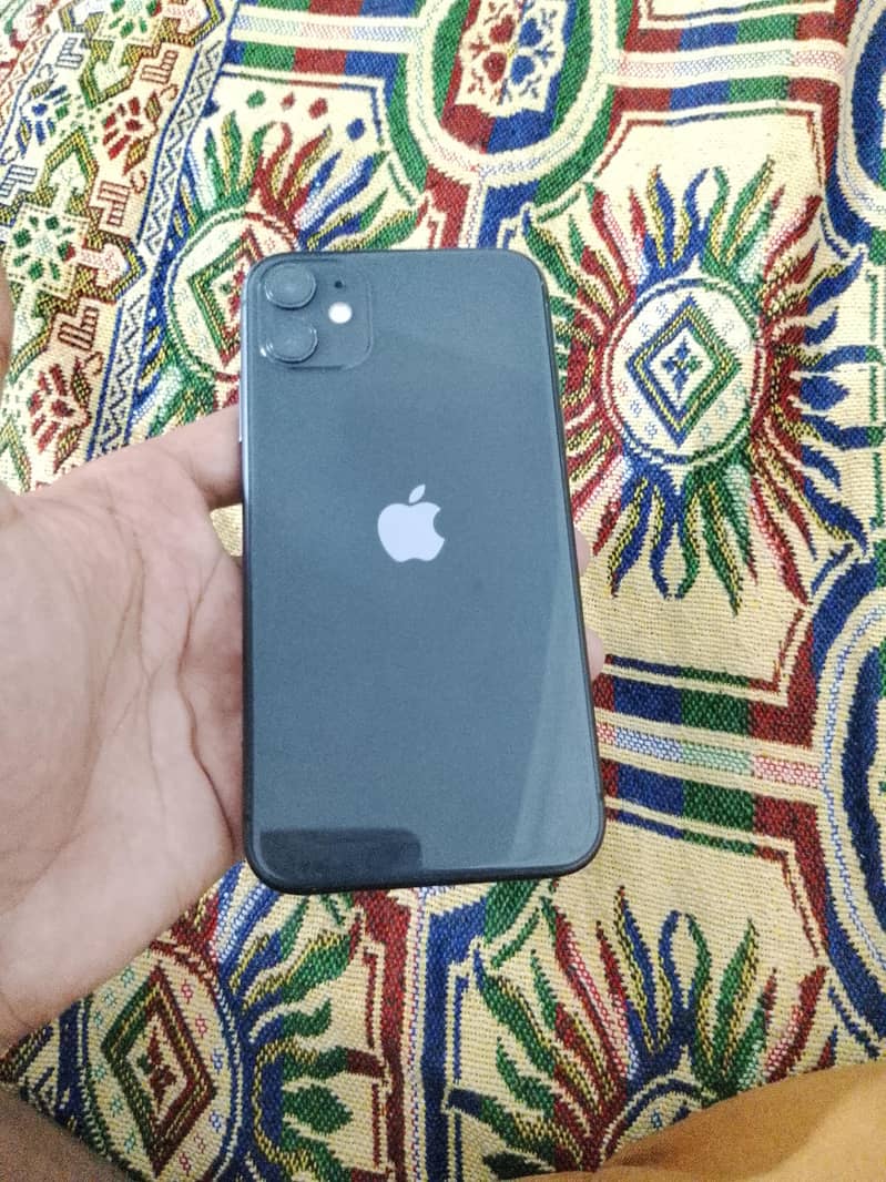 Apple iPhone 11 0