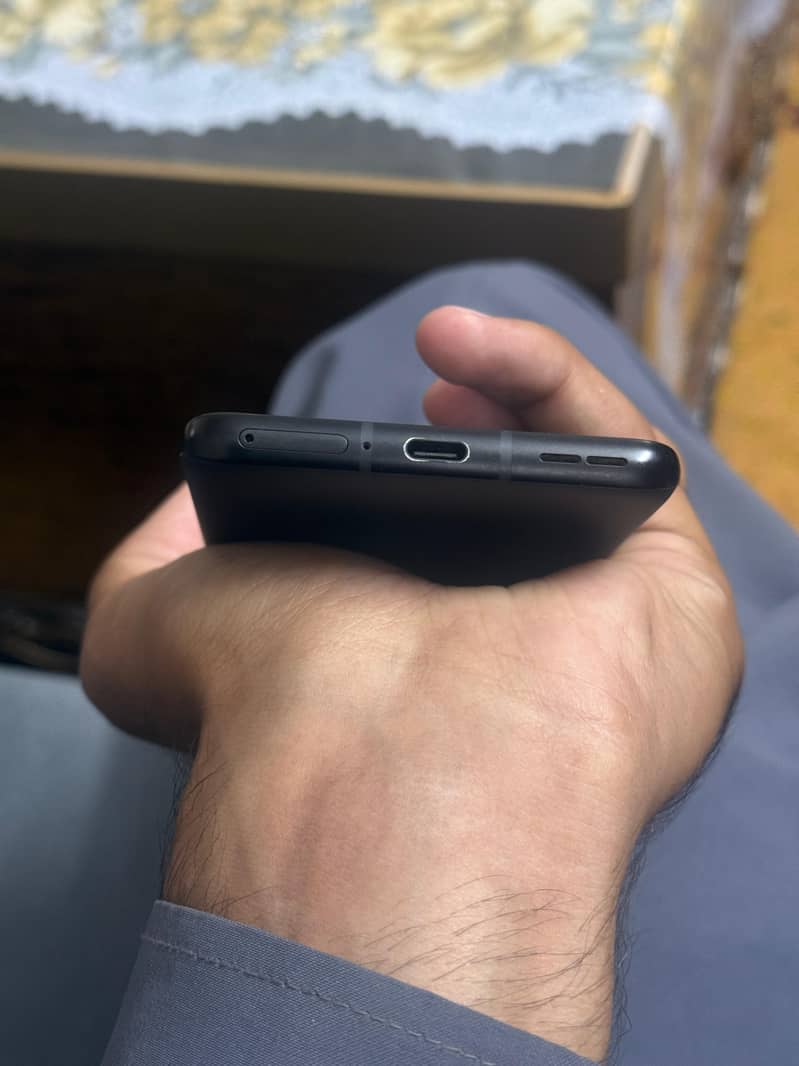 One Plus 9 Pro 4
