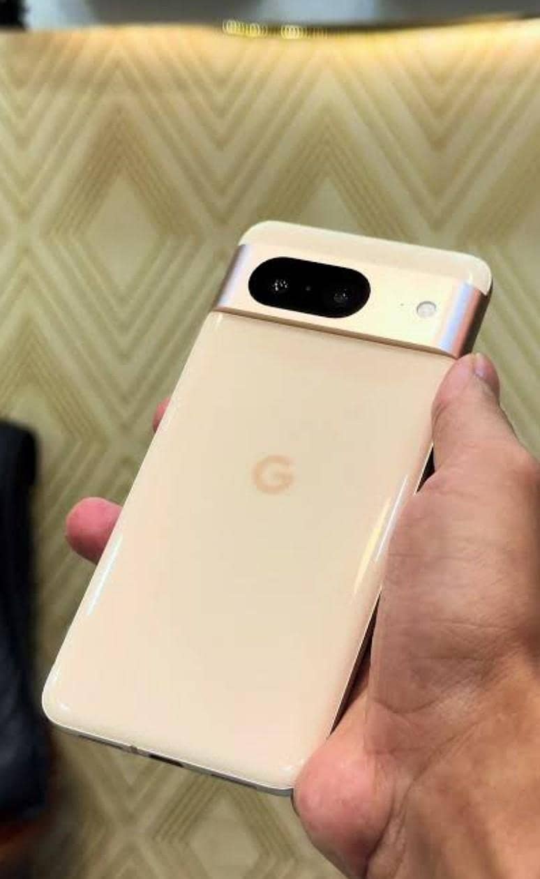 Google Pixel 8 0