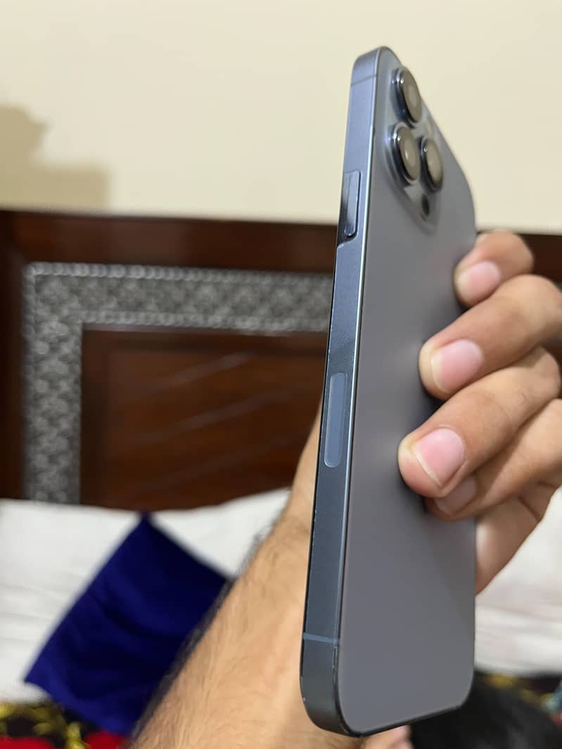 IPHONE 13 Pro Max 1