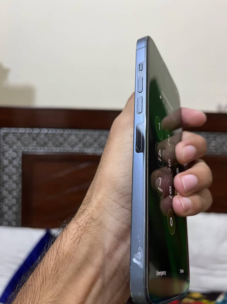 IPHONE 13 Pro Max 3