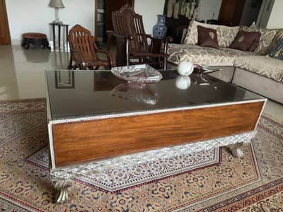 3 seater sofa set with center table