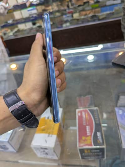 Samsung Mobile A52