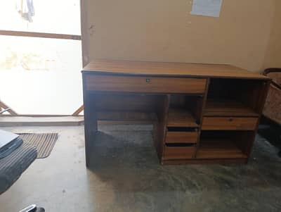 Office Table for Sale – Good Condition