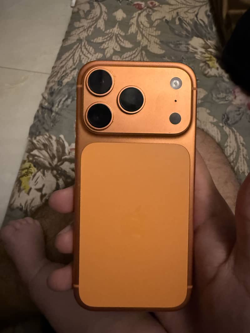 Apple iPhone 17 Pro 0