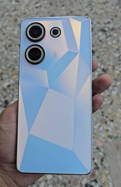 Tecno CAMON 20 full box 10by10 8+8/256gb jazak  Allah
