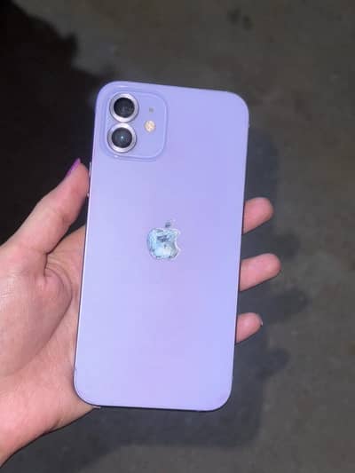 Apple iPhone 12