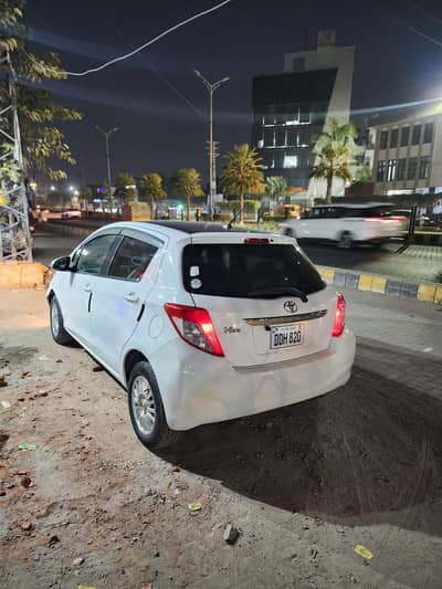 Toyota Vitz 2014