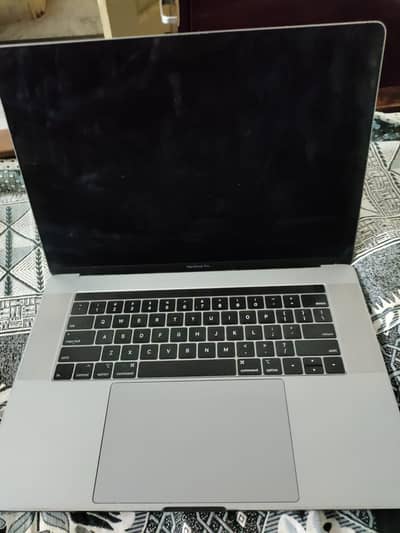 Macbook pro 2019 15inch