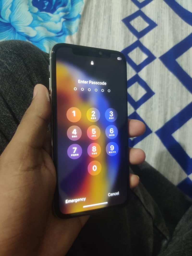 Apple iPhone X 1