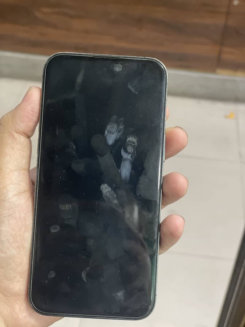 Apple iPhone 14 Pro Max 2