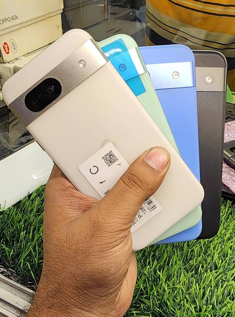 Google pixel 8a 1