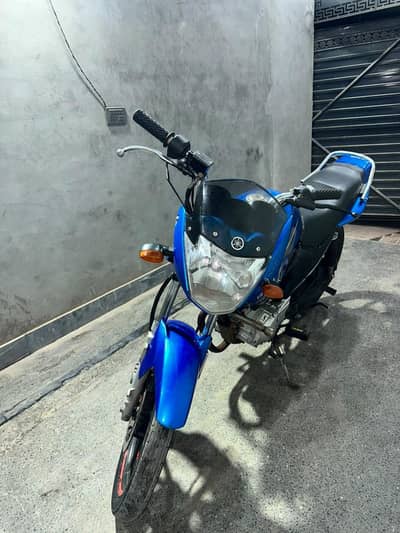 ybr 125