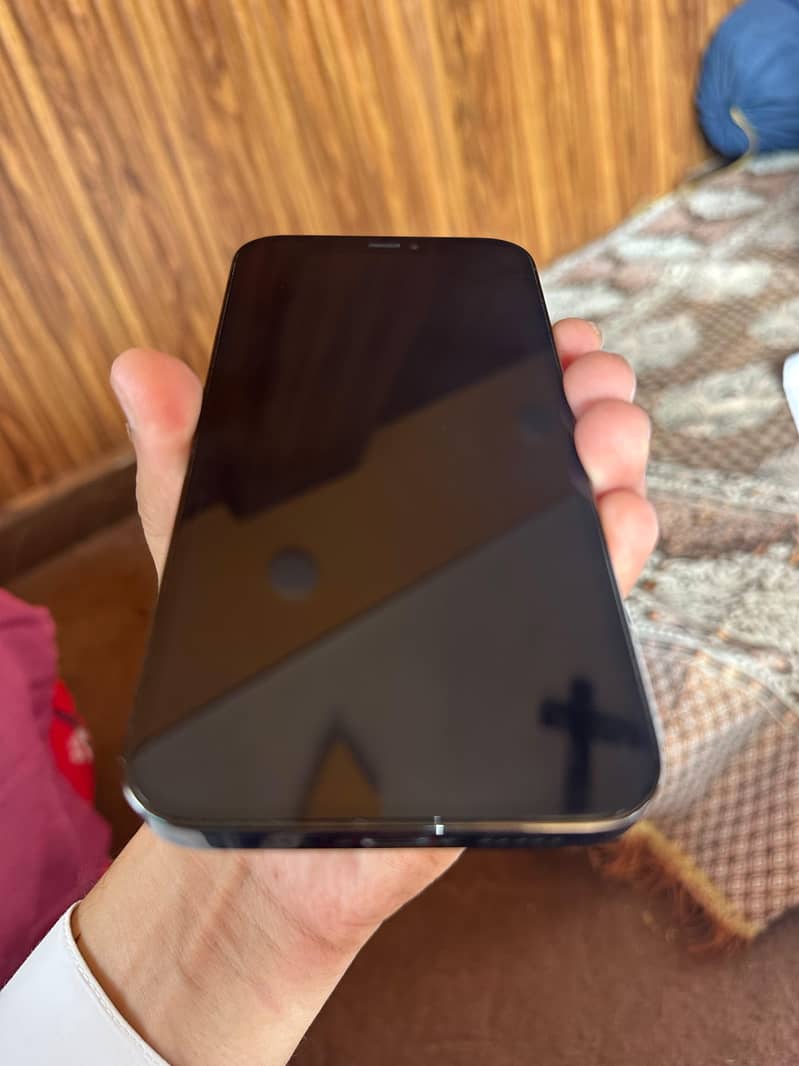 Apple iPhone 12 Pro 0