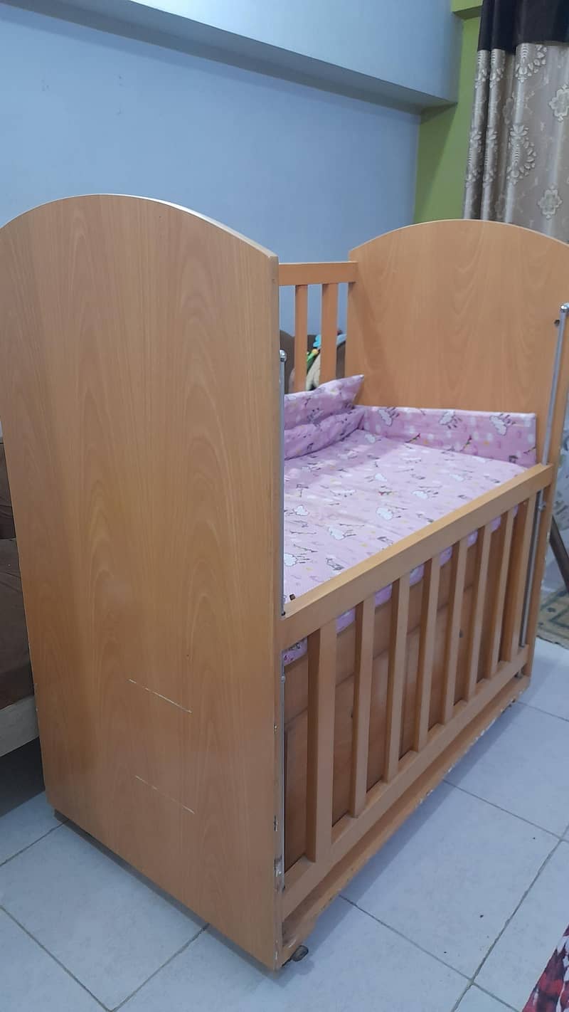 Baby Cot 4