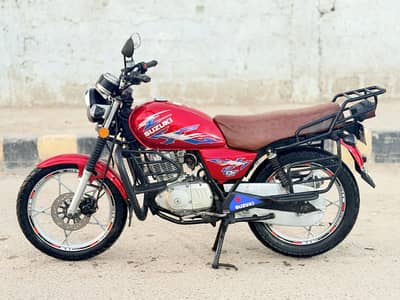 Gs 150 Se 20 model and outclass bike 0/3/2/9/3/9/1/0/1/9/9