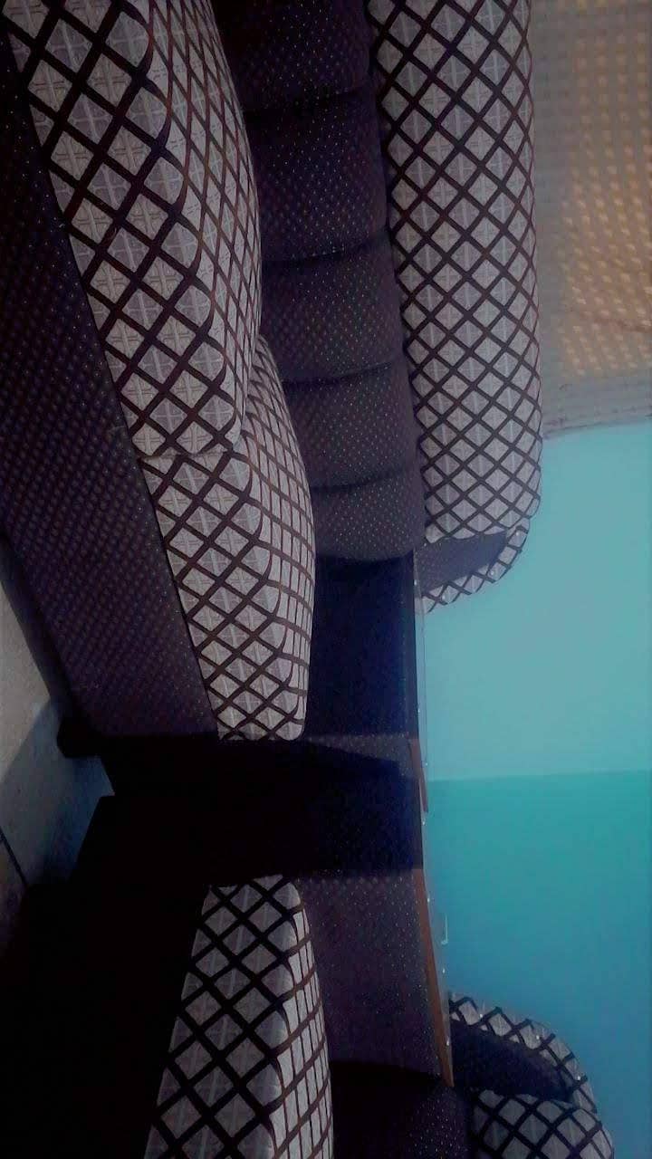 3 seater sofa 0