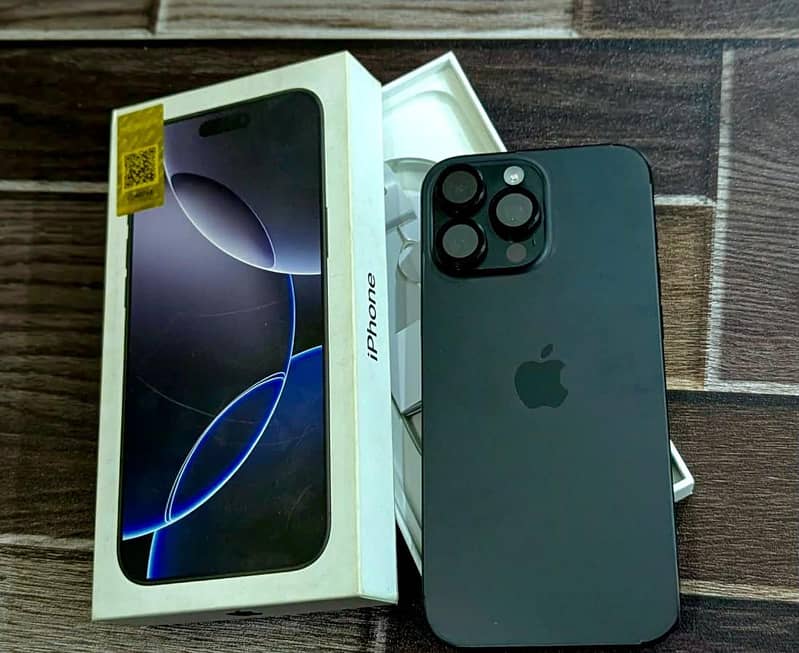 Apple iPhone 16 Pro Max 2