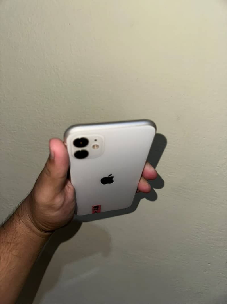 Apple iPhone 11 5