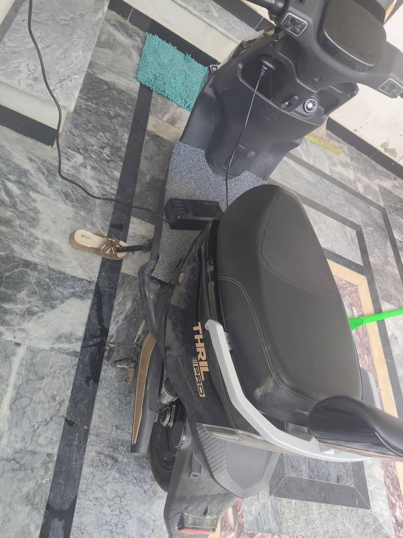 Scooty 1