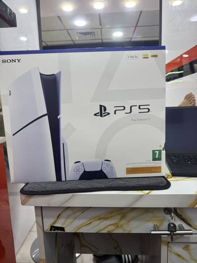 Ps5 box pack slim edition 1tb