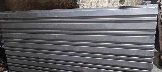 8.7 × 7.6 ft (Width × Length) Door  Cond Door