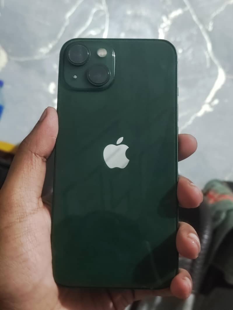 Apple iPhone 13 1