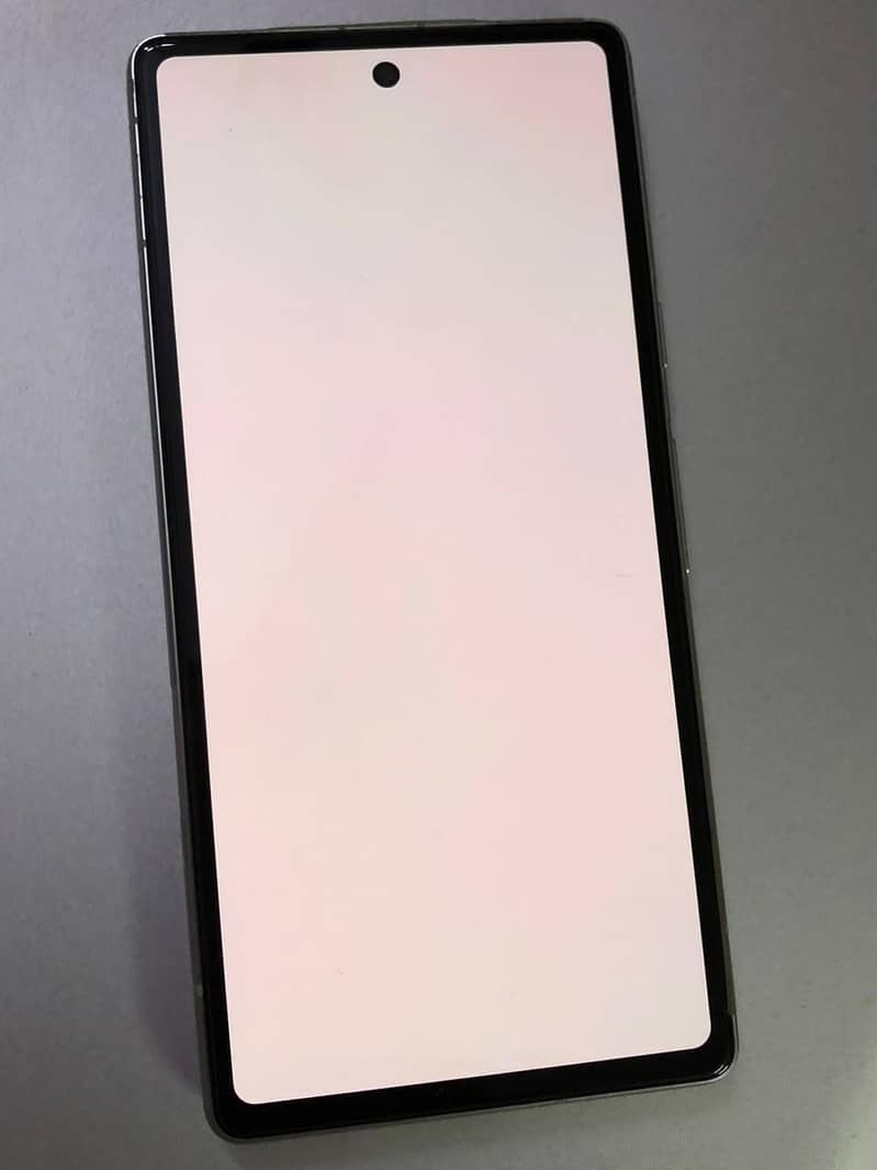 GOOGLE PIXEL 7a 1